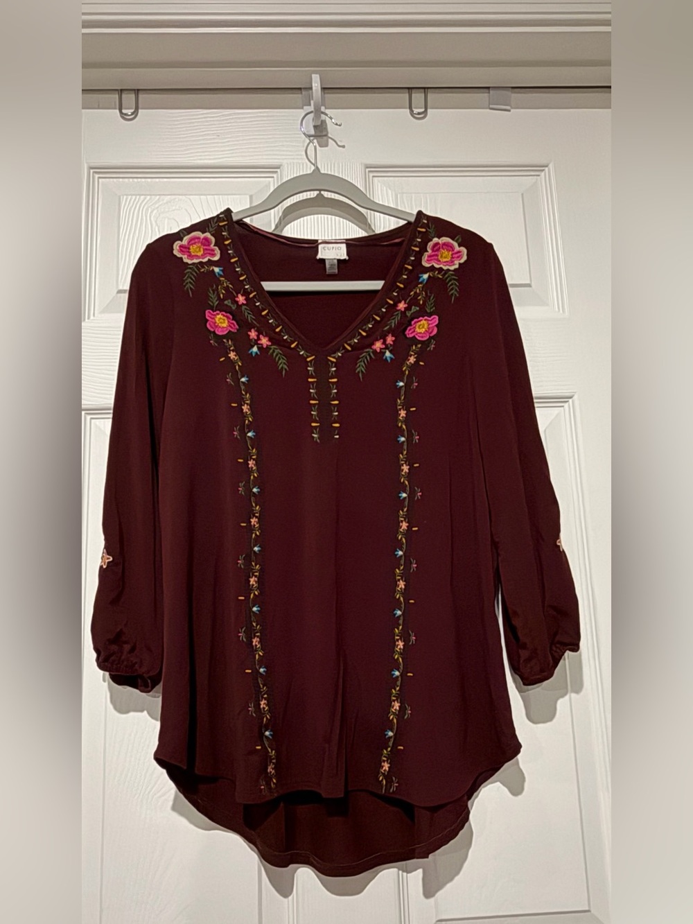 Cupio Burgundy Embroidered V-Neck Tunic with Floral Detail
